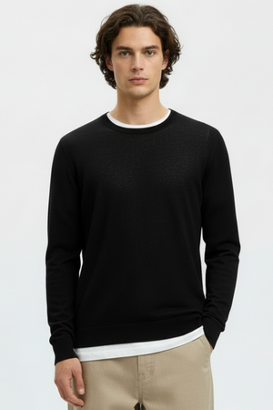 Selected Berg Pull Noir
