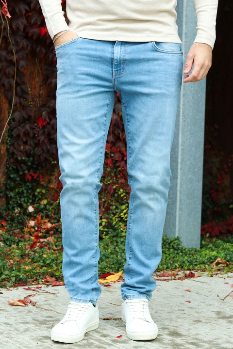 ONLY & SONS Loom Slim Jeans One Light Blue Denim