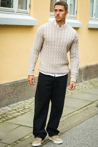 Kicker Cable Knit Crew Neck Oatmeal